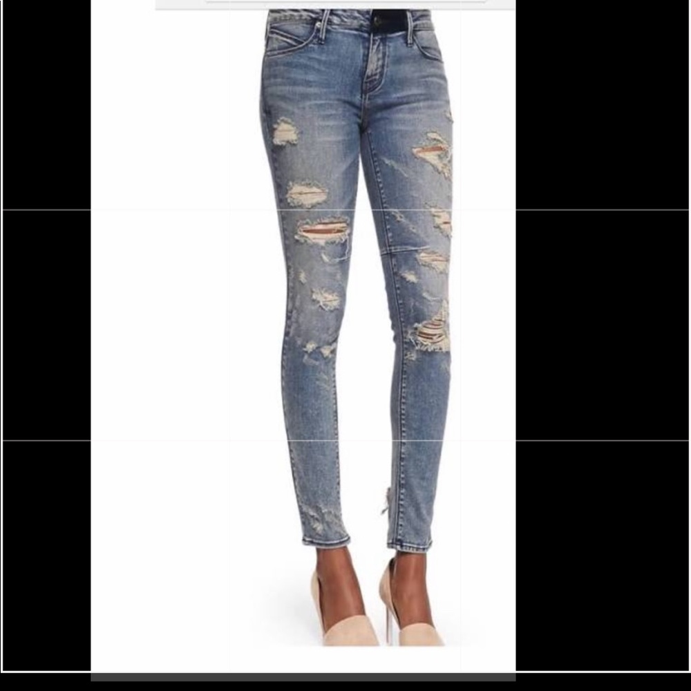 RtA Monroe High-Rise Skinny Jean in Stret Wash